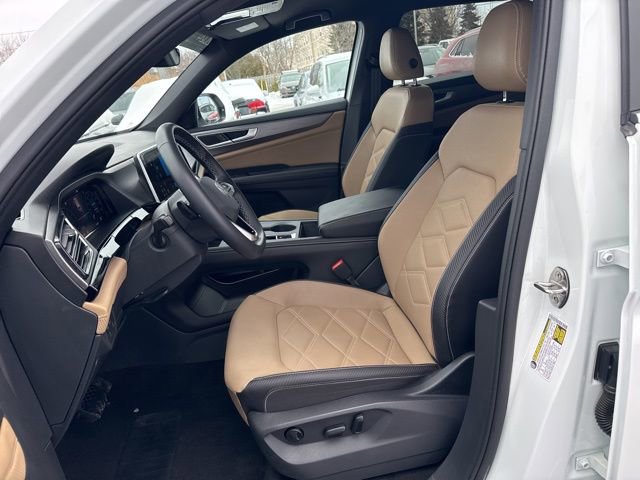 Used 2024 Volkswagen Atlas Cross Sport SE image 21