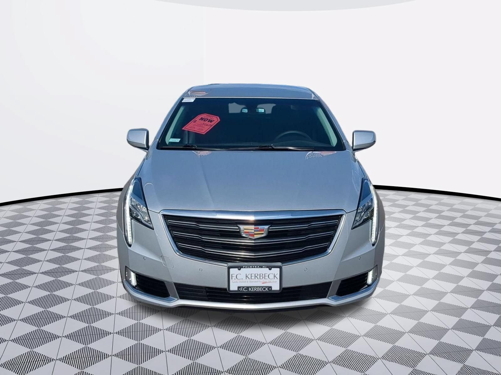 Certified 2018 Cadillac XTS Luxury FWD image 3