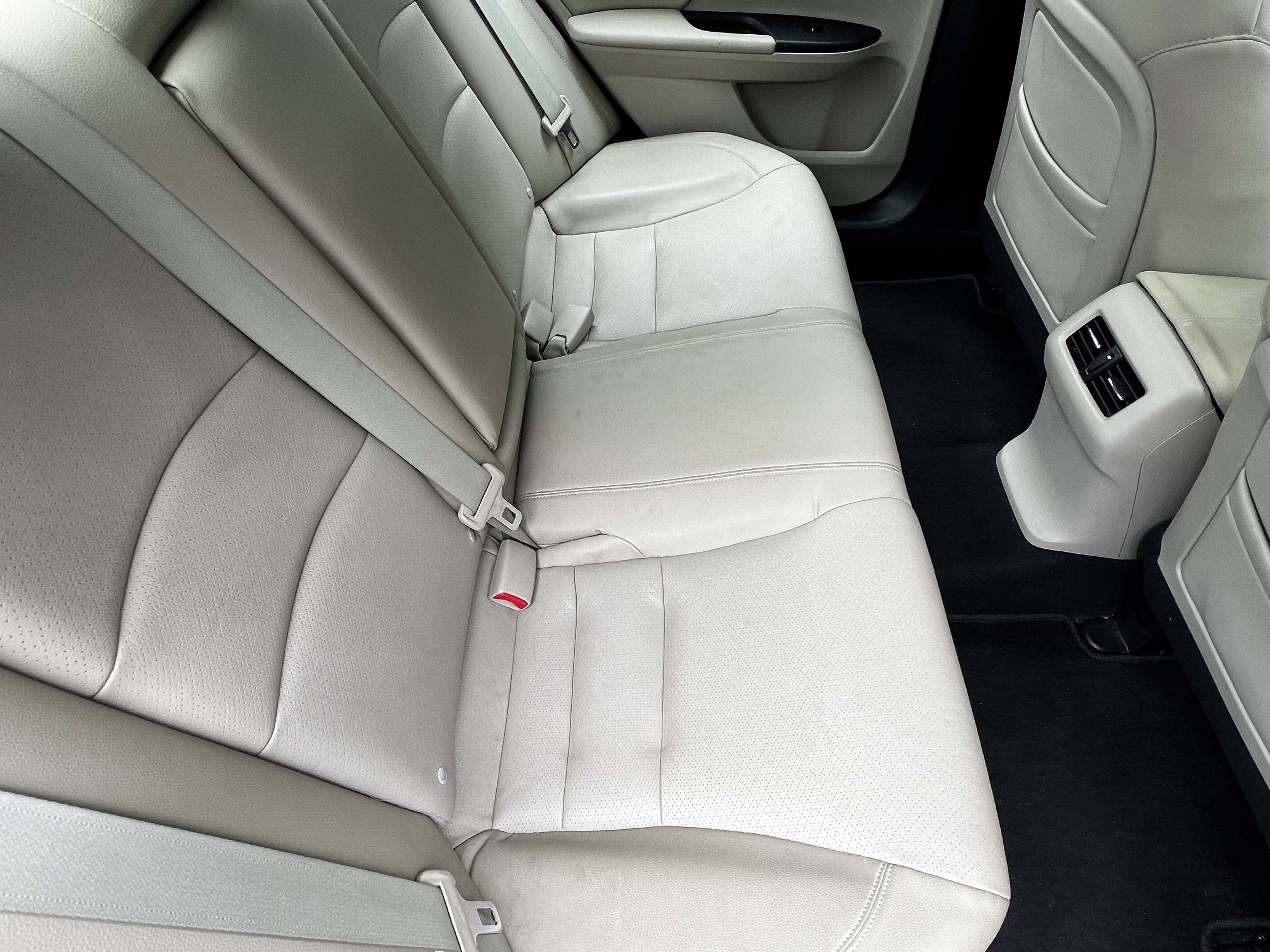 Used 2013 Honda Accord EX-L image 39