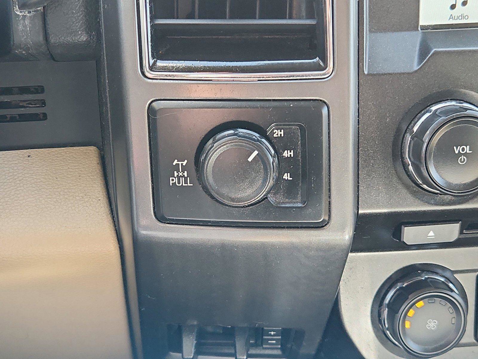 Used 2018 Ford F150 XLT w/ Equipment Group 302A Luxury image 23