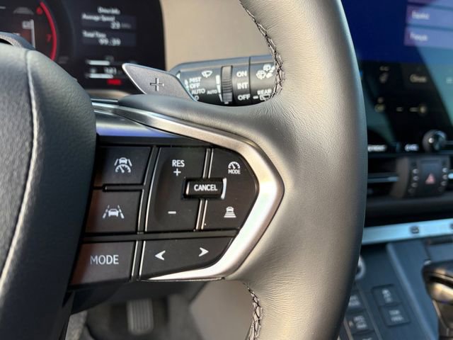 Used 2025 Lexus GX 550 w/ Accessory Package (32) image 8