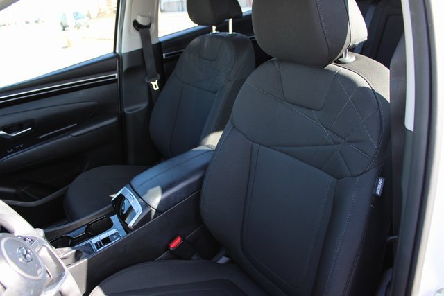 Used 2023 Hyundai Tucson SE image 24