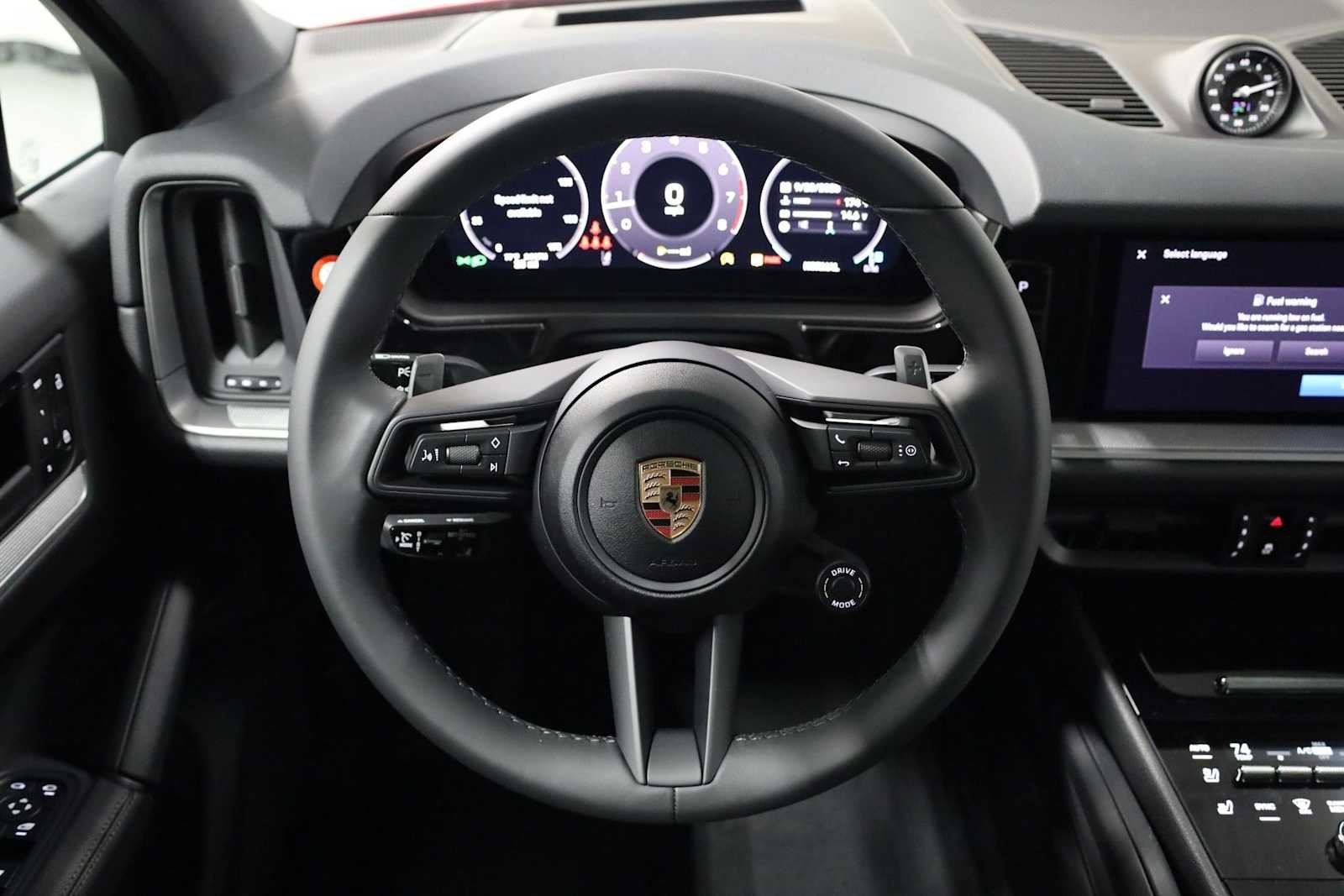 New 2025 Porsche Cayenne Coupe image 25