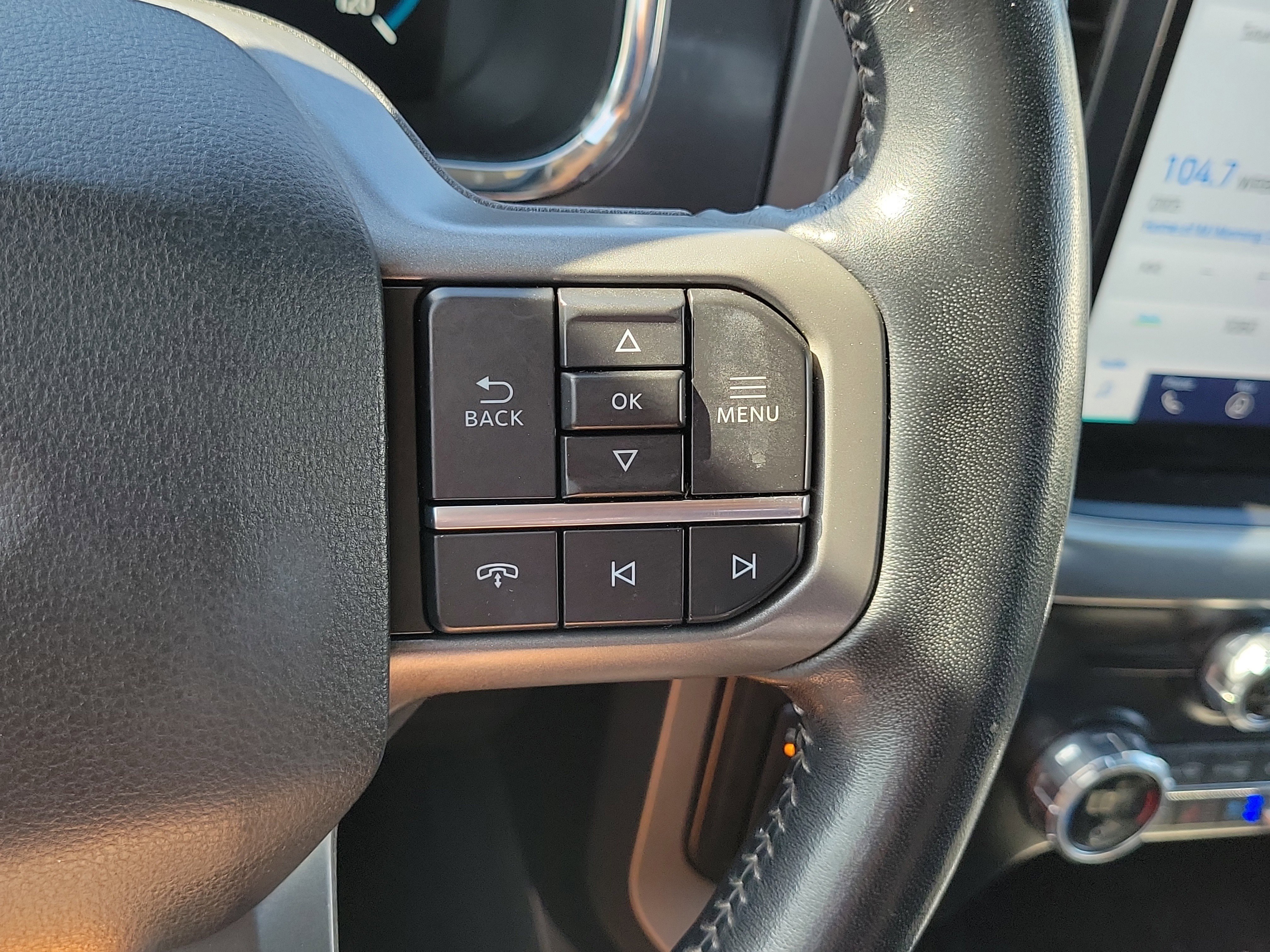 Used 2021 Ford F150 Lariat w/ Equipment Group 502A High image 24