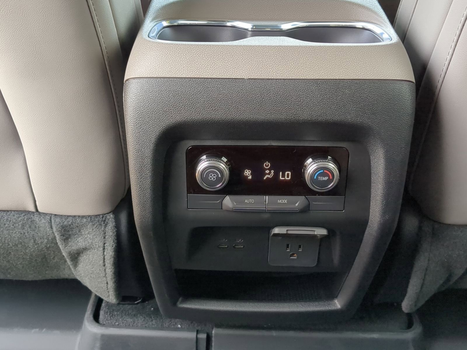 New 2026 GMC Acadia Elevation w/ Black Edition image 24