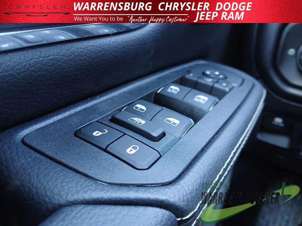 New 2026 RAM 1500 Laramie w/ Night Edition AWD/4WD image 32