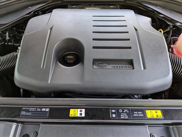 New 2026 Land Rover Range Rover SE image 16