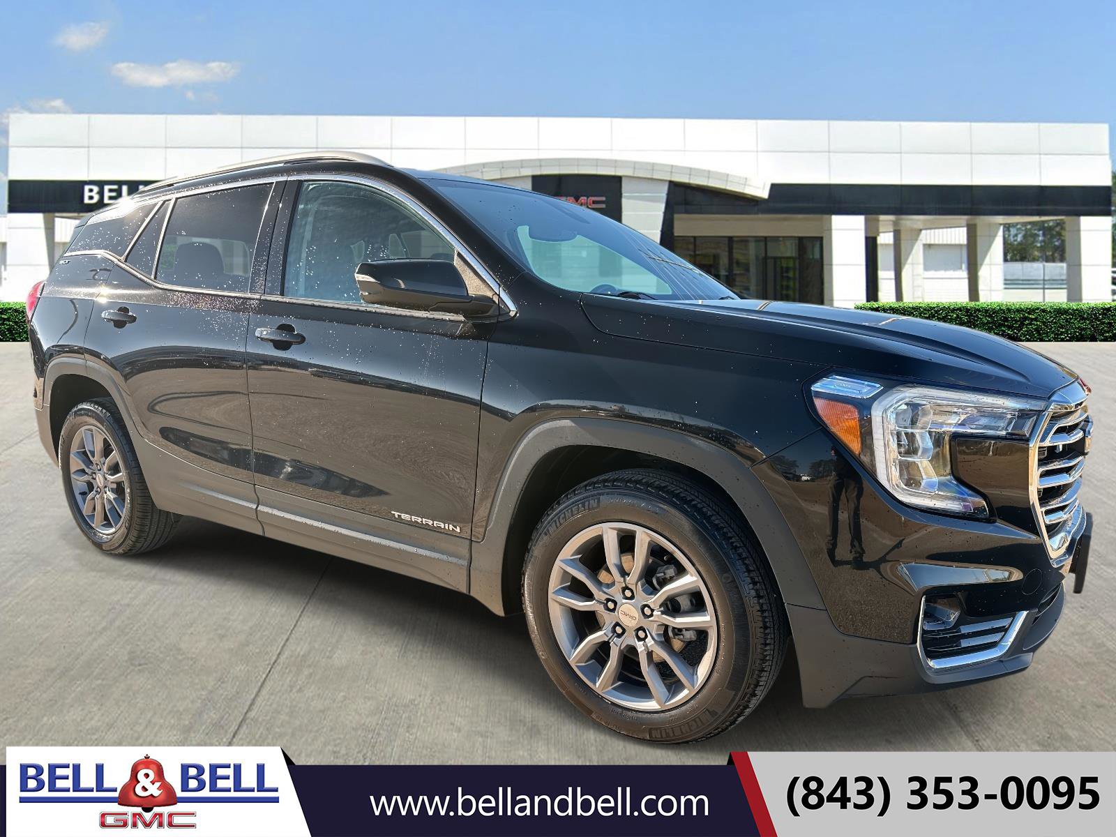 Used 2022 GMC Terrain SLT