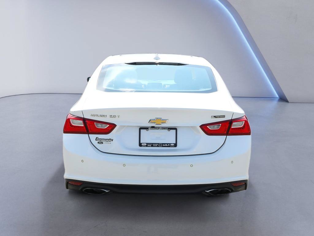 Used 2017 Chevrolet Malibu Premier w/ Premier Sun and Wheel Package FWD image 6