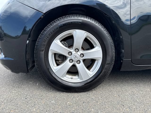 Used 2015 Toyota Sienna LE FWD image 29