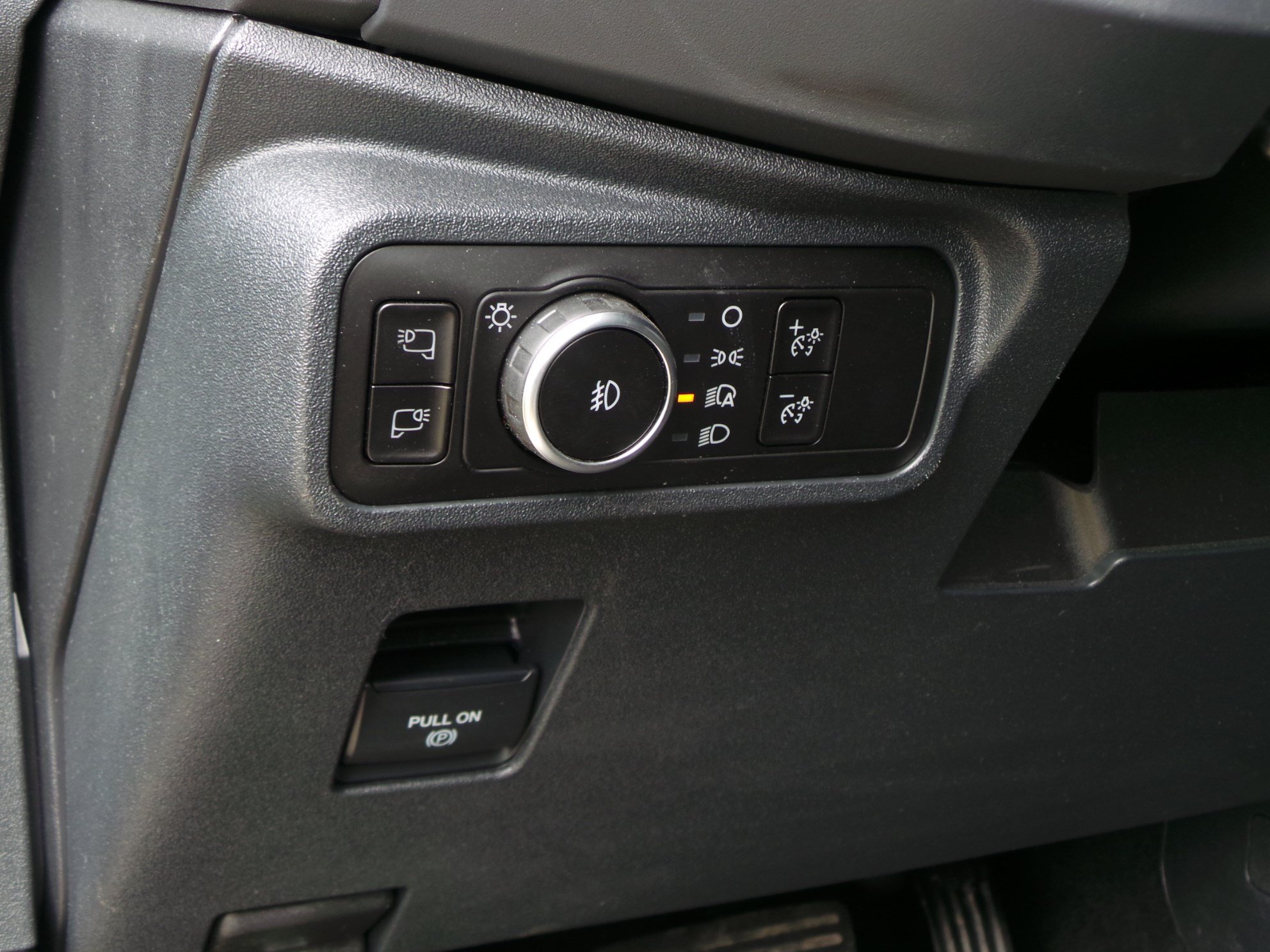 Used 2025 Ford Bronco Badlands AWD/4WD image 31