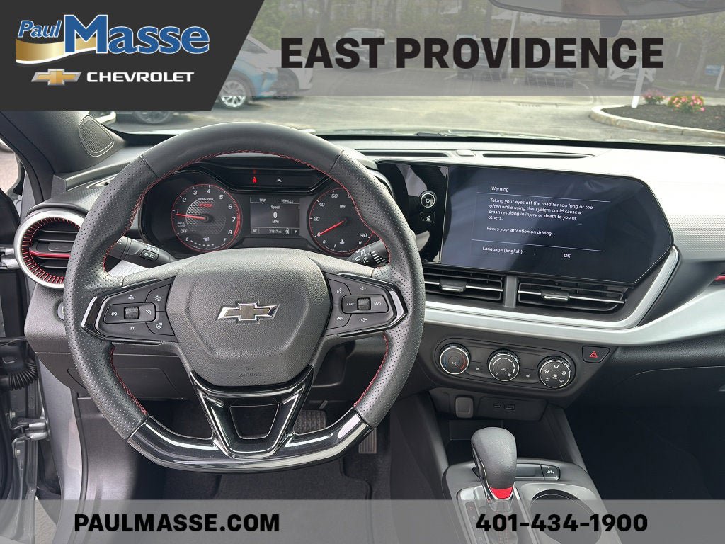 Certified 2024 Chevrolet Trax RS FWD image 12