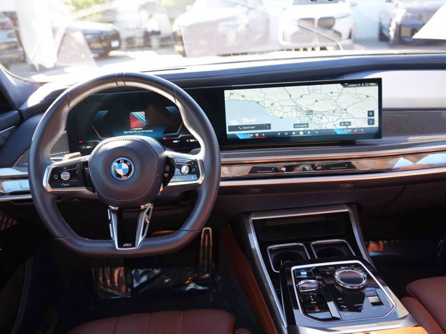 Certified 2024 BMW i7 M70 image 10