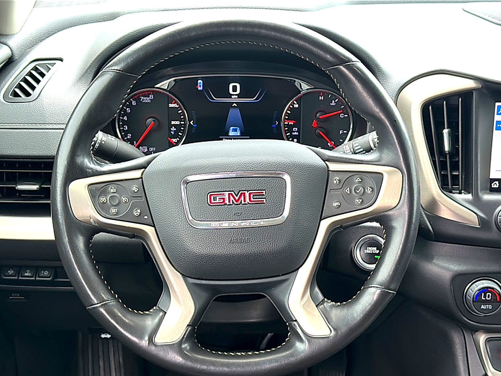 Used 2022 GMC Terrain Denali w/ Denali Premium Package AWD/4WD image 21
