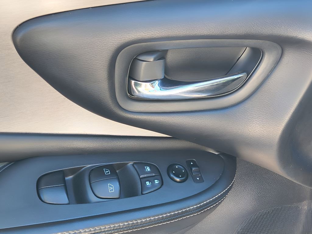 Used 2021 Nissan Murano SV image 14