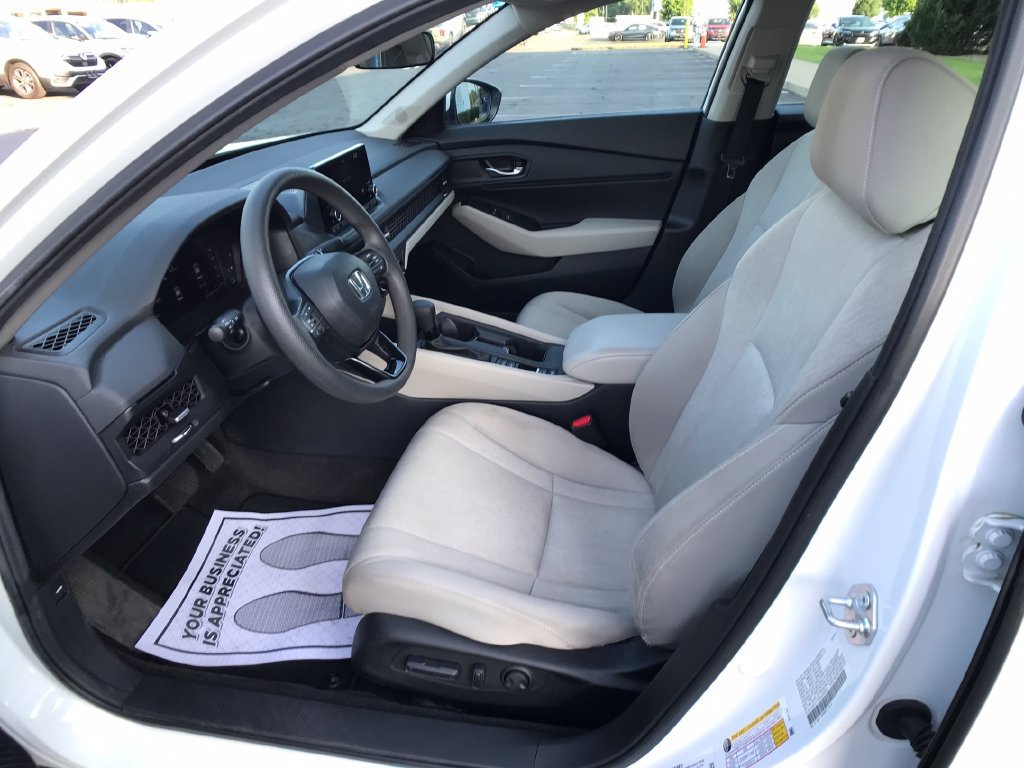 Certified 2024 Honda Accord EX image 4