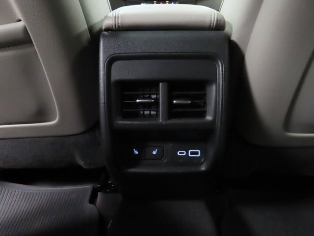 Certified 2023 Cadillac XT4 Luxury w/ Cold Weather Package AWD/4WD image 29
