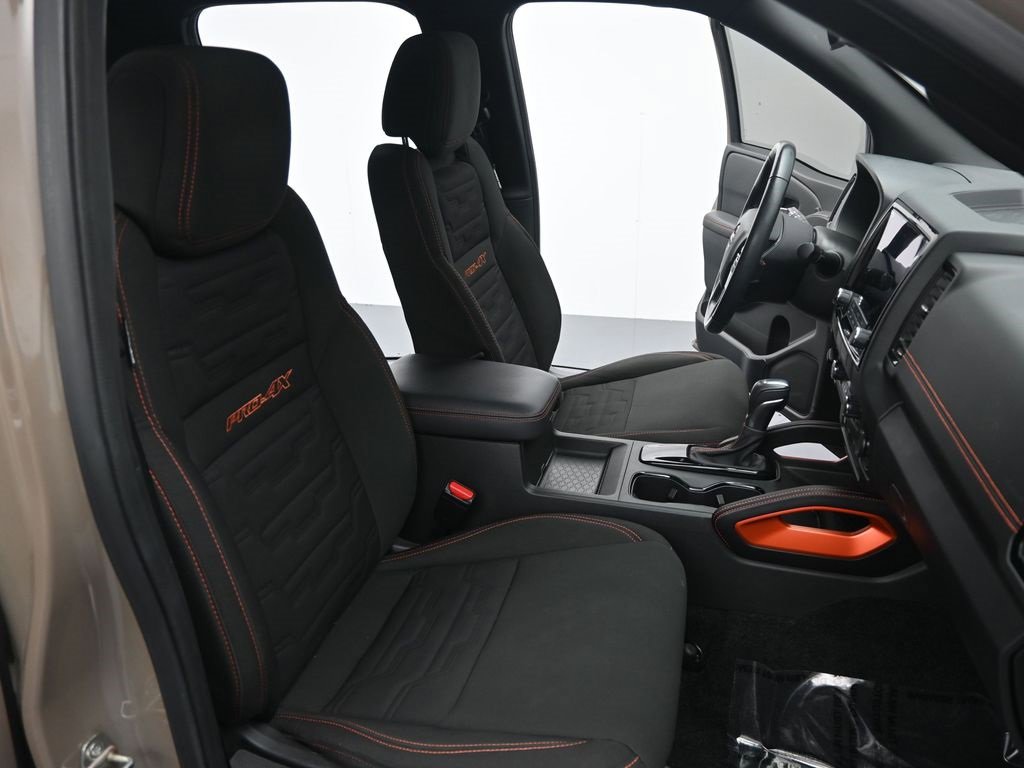 Used 2023 Nissan Frontier PRO-4X w/ Technology Package image 12