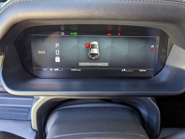 Used 2023 Land Rover Defender 110 image 33