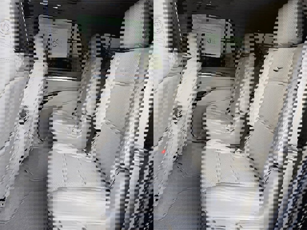 New 2026 Cadillac Escalade Platinum Luxury image 12