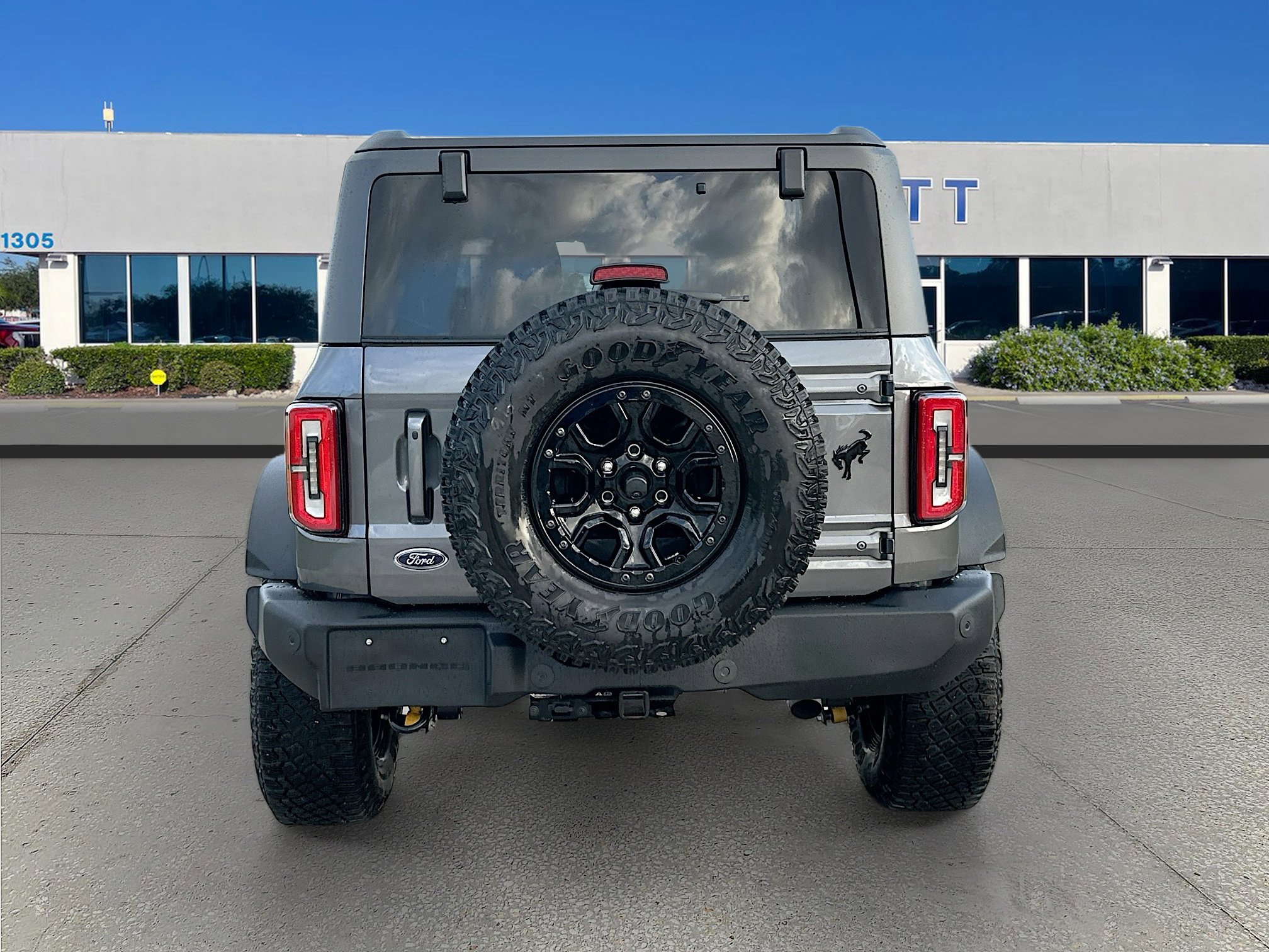 Certified 2021 Ford Bronco Wildtrak image 6