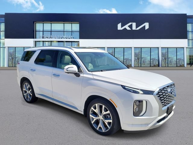 Used 2021 Hyundai Palisade Limited w/ Winter Package AWD/4WD image 2
