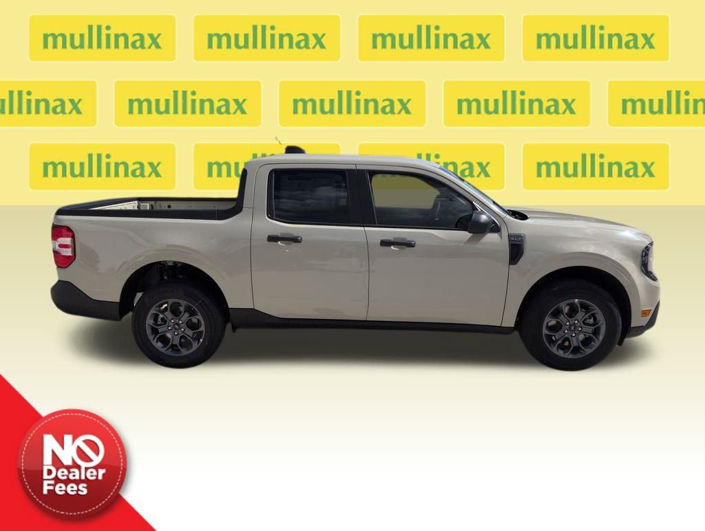 New 2025 Ford Maverick XLT w/ Equipment Group 302A image 2