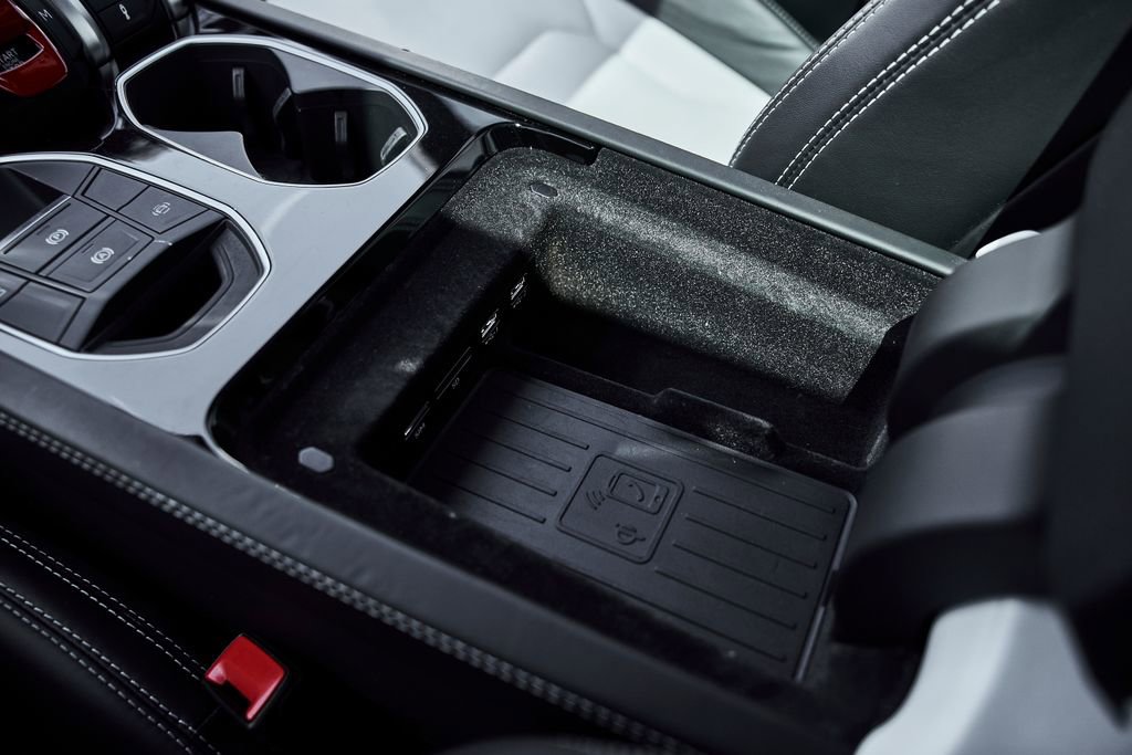 Used 2019 Lamborghini Urus AWD/4WD image 69