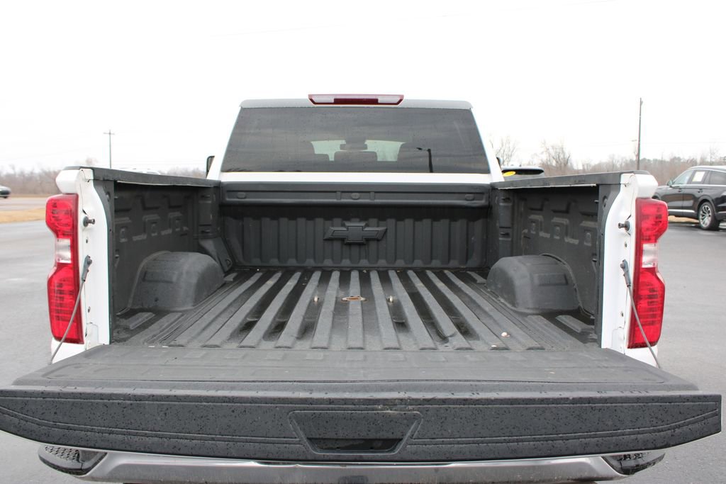 Used 2024 Chevrolet Silverado 2500 LT image 14