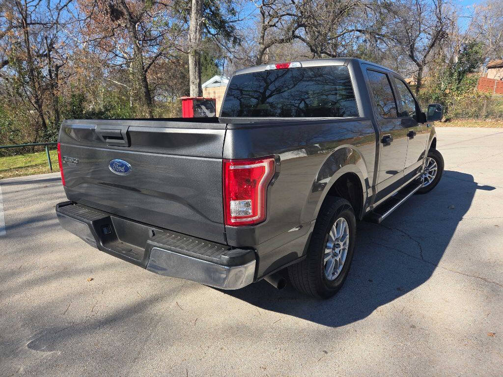 Used 2017 Ford F150 XLT RWD image 3