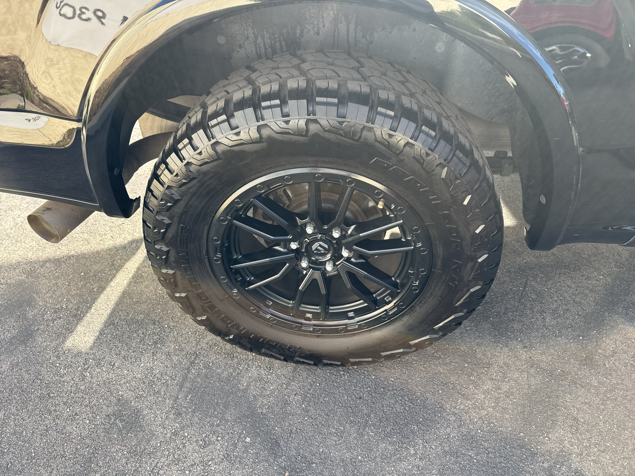 Used 2018 Ford F150 Platinum w/ Equipment Group 701A Luxury RWD image 5