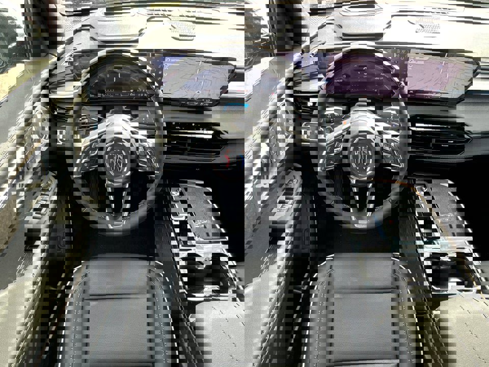 Used 2026 Buick Enclave Avenir w/ Super Cruise Package image 24