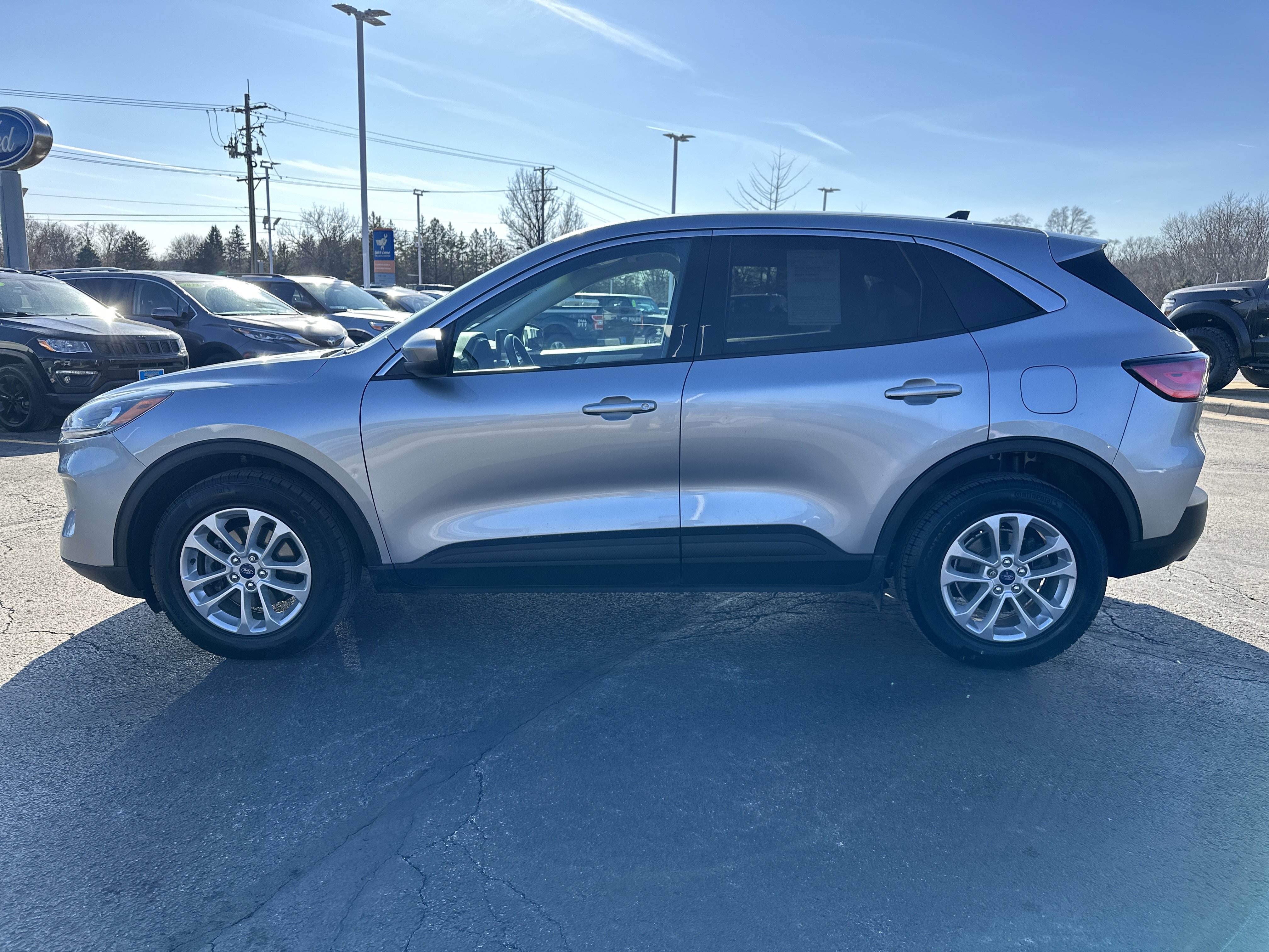 Used 2021 Ford Escape SE w/ Convenience Package image 7