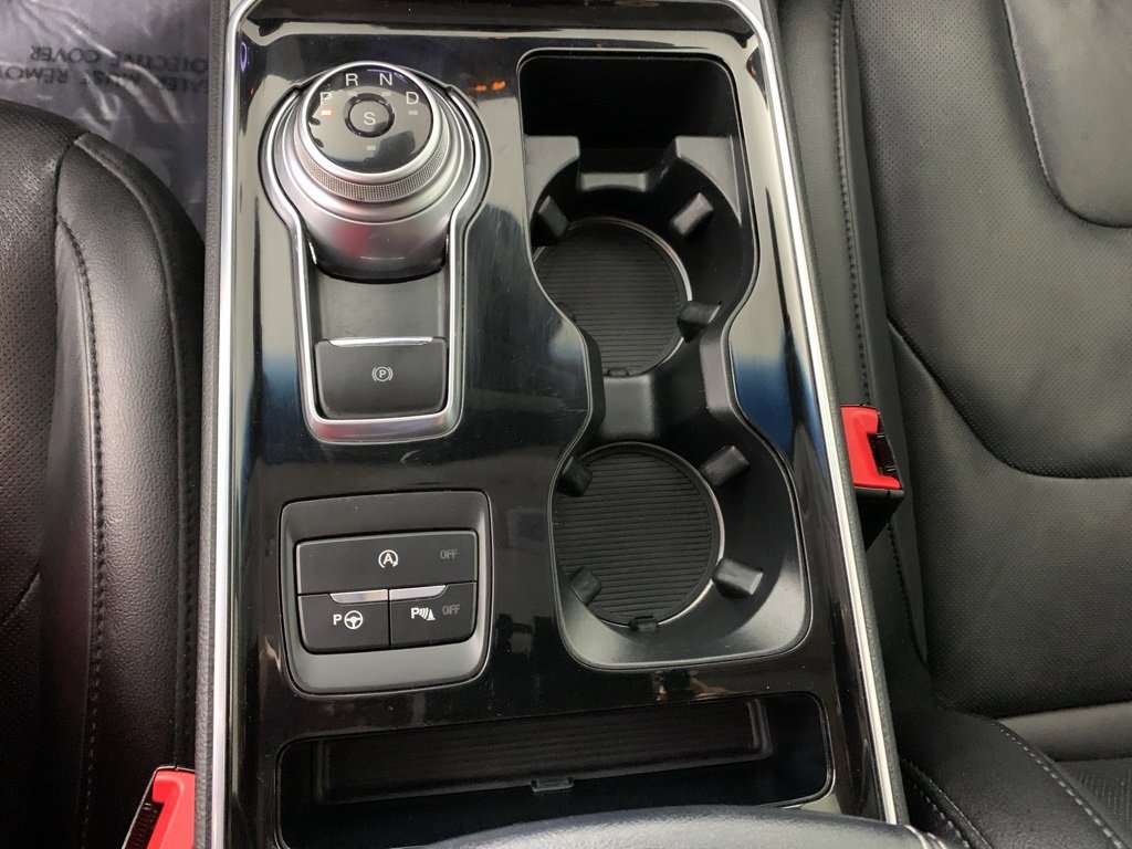 Used 2020 Ford Edge Titanium w/ Equipment Group 301A image 26