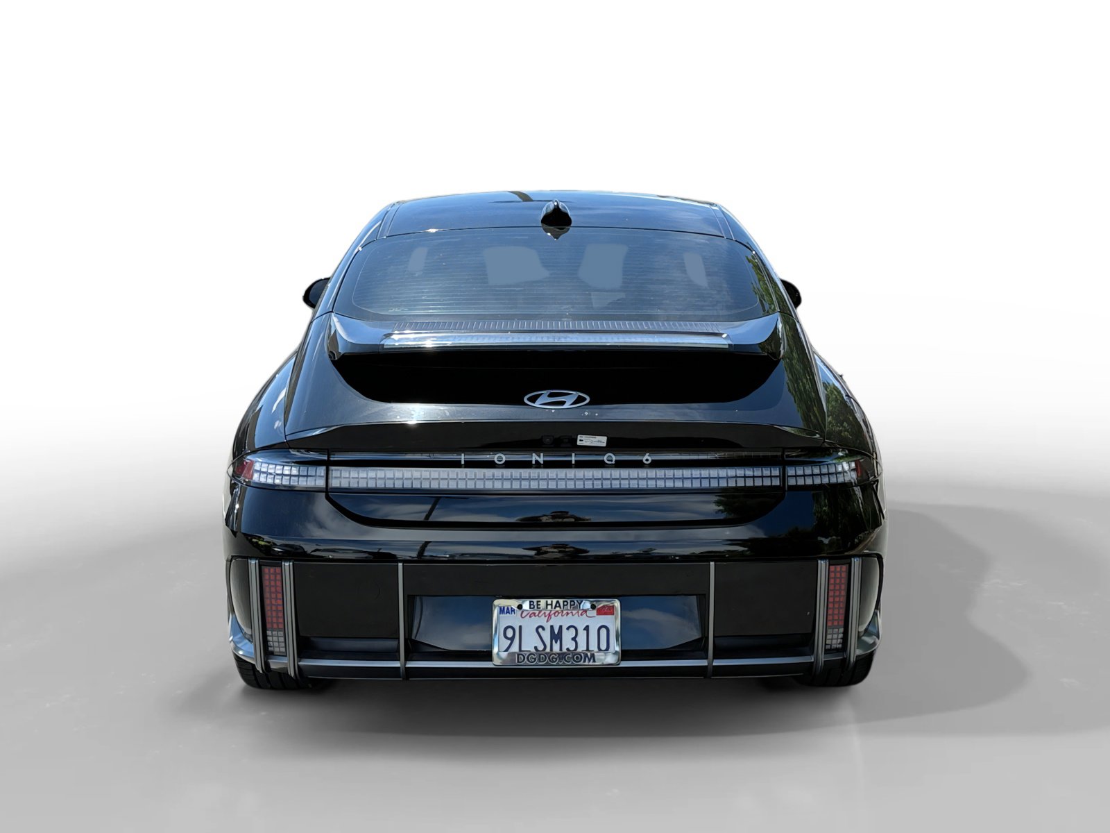 Used 2024 Hyundai Ioniq 6 Limited image 4