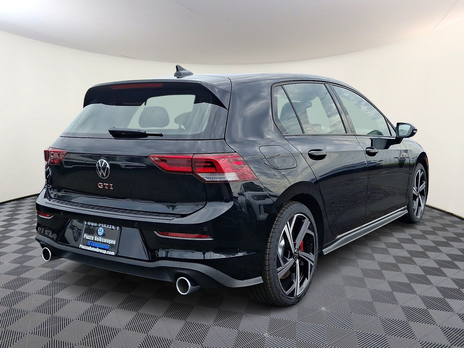 New 2026 Volkswagen GTI SE FWD image 4