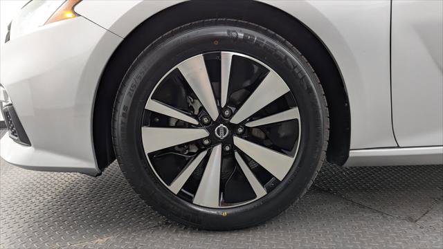 Used 2021 Nissan Altima 2.5 SV FWD image 29