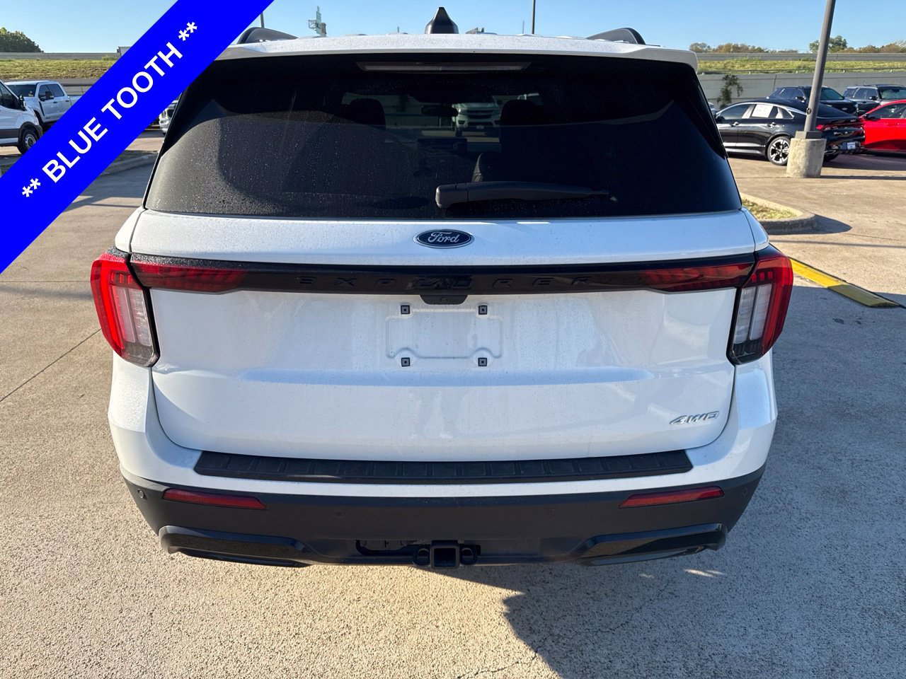 Used 2025 Ford Explorer ST-Line AWD/4WD image 9