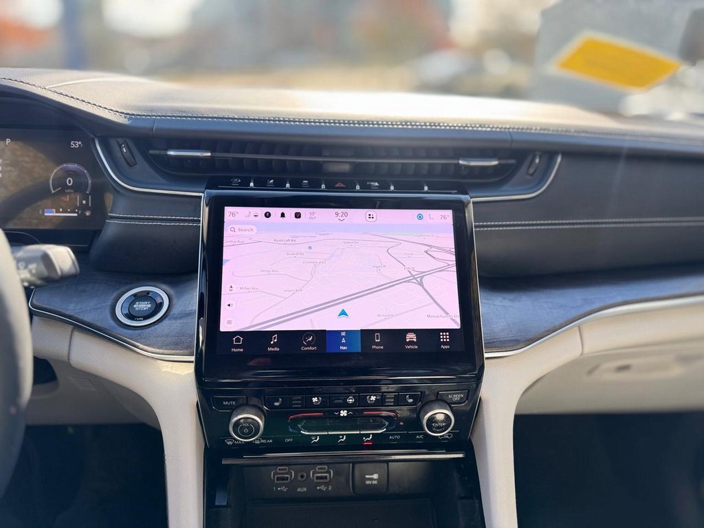 Used 2021 Jeep Grand Cherokee L Overland w/ Luxury Tech Group IV image 14