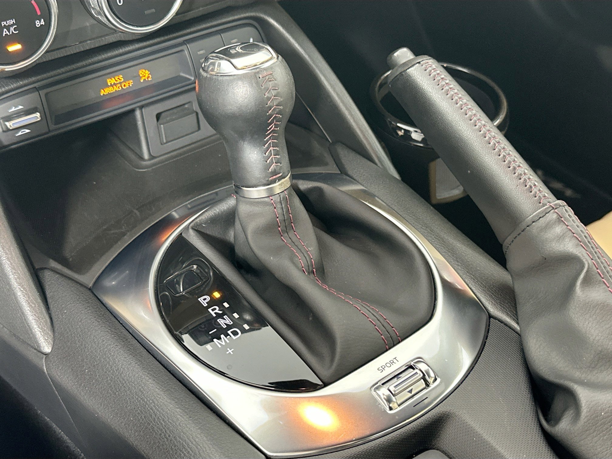 Used 2019 MAZDA MX-5 Miata RF Grand Touring image 17