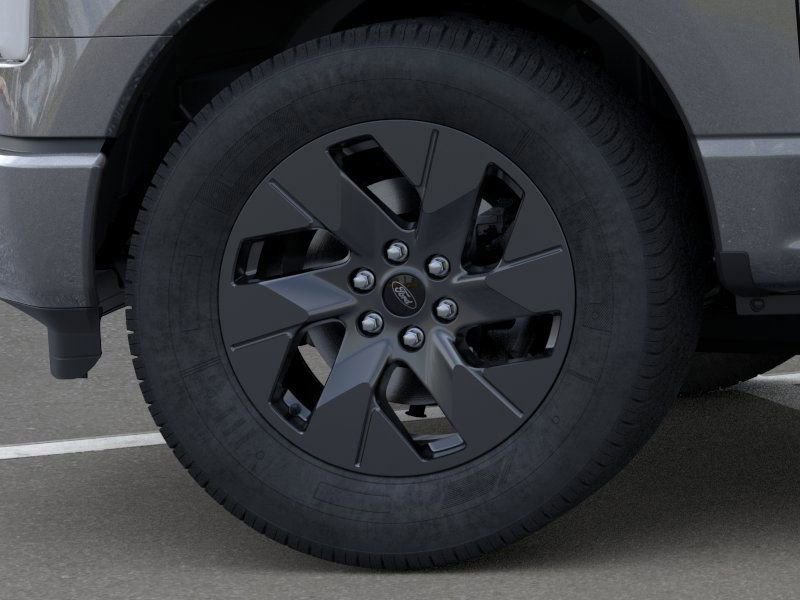 New 2025 Ford F150 Lightning Flash image 19