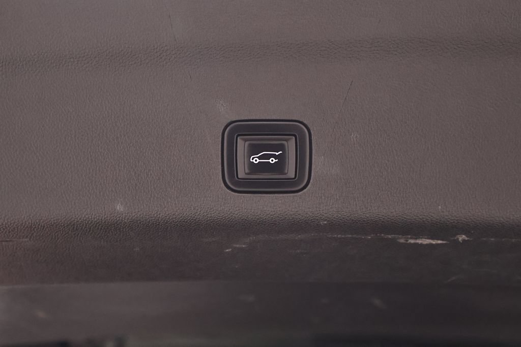Used 2022 Chevrolet Tahoe Z71 AWD/4WD image 42
