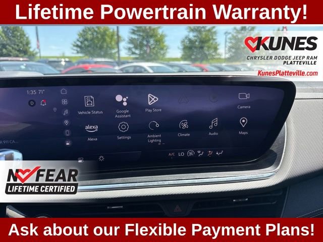 Used 2024 Buick Envision Preferred AWD/4WD image 29