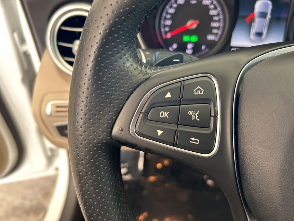 Used 2018 Mercedes-Benz C 300 4MATIC Sedan image 53