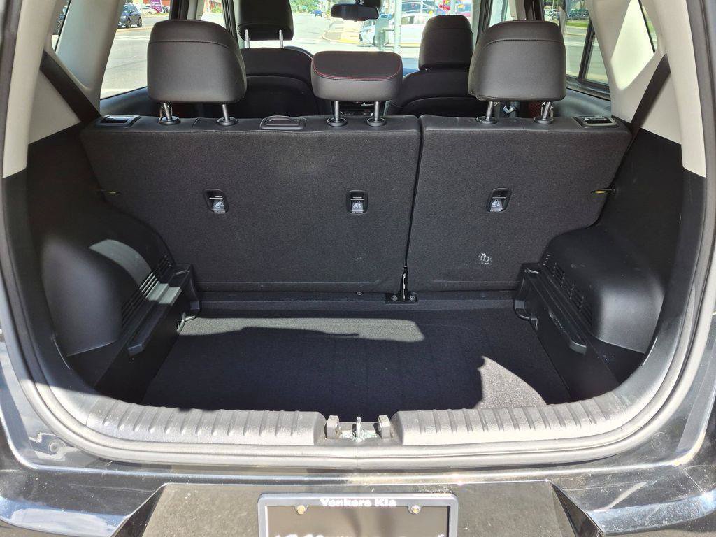 Certified 2023 Kia Soul GT-Line FWD image 8