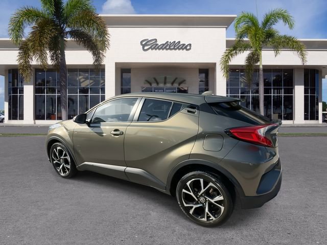 Used 2021 Toyota C-HR XLE image 10