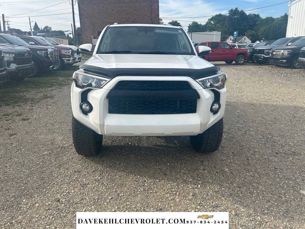 Used 2018 Toyota 4Runner SR5 Premium AWD/4WD image 8