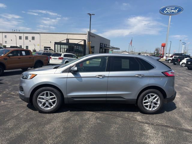 Used 2024 Ford Edge SEL AWD/4WD image 2