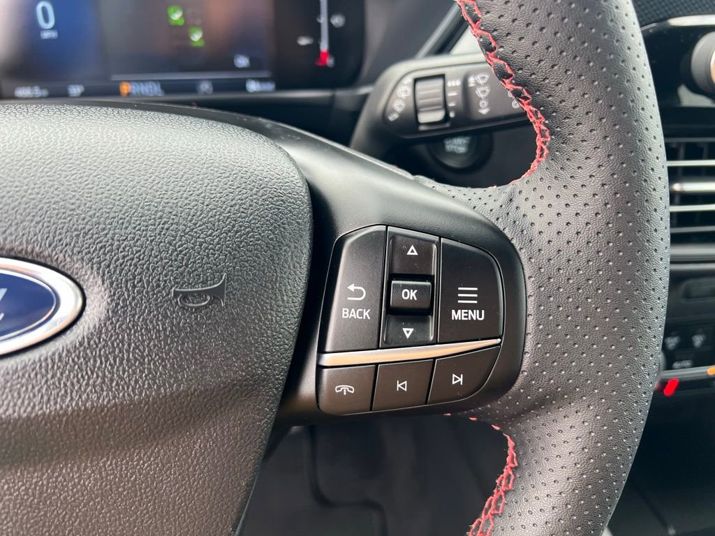 Used 2025 Ford Escape ST-Line Select image 38