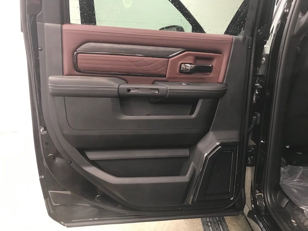 New 2026 RAM 2500 Limited image 28